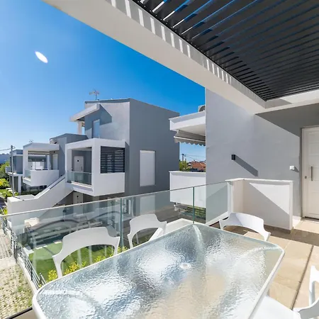 Roxani Residential Complex Apartment Ofrinion Exterior photo