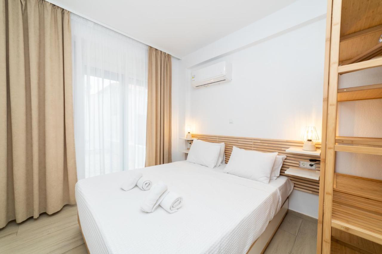 Roxani Residential Complex Ofrinion