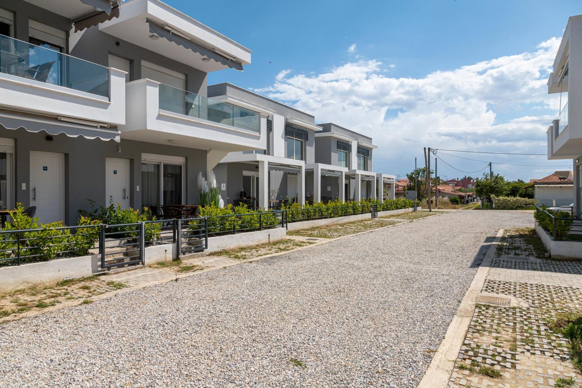 Roxani Residential Complex *